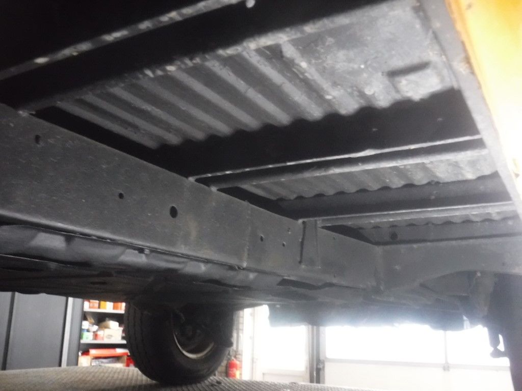 Volkswagen Transporter for sale | Volkswagen - T2 Bus - Image 38