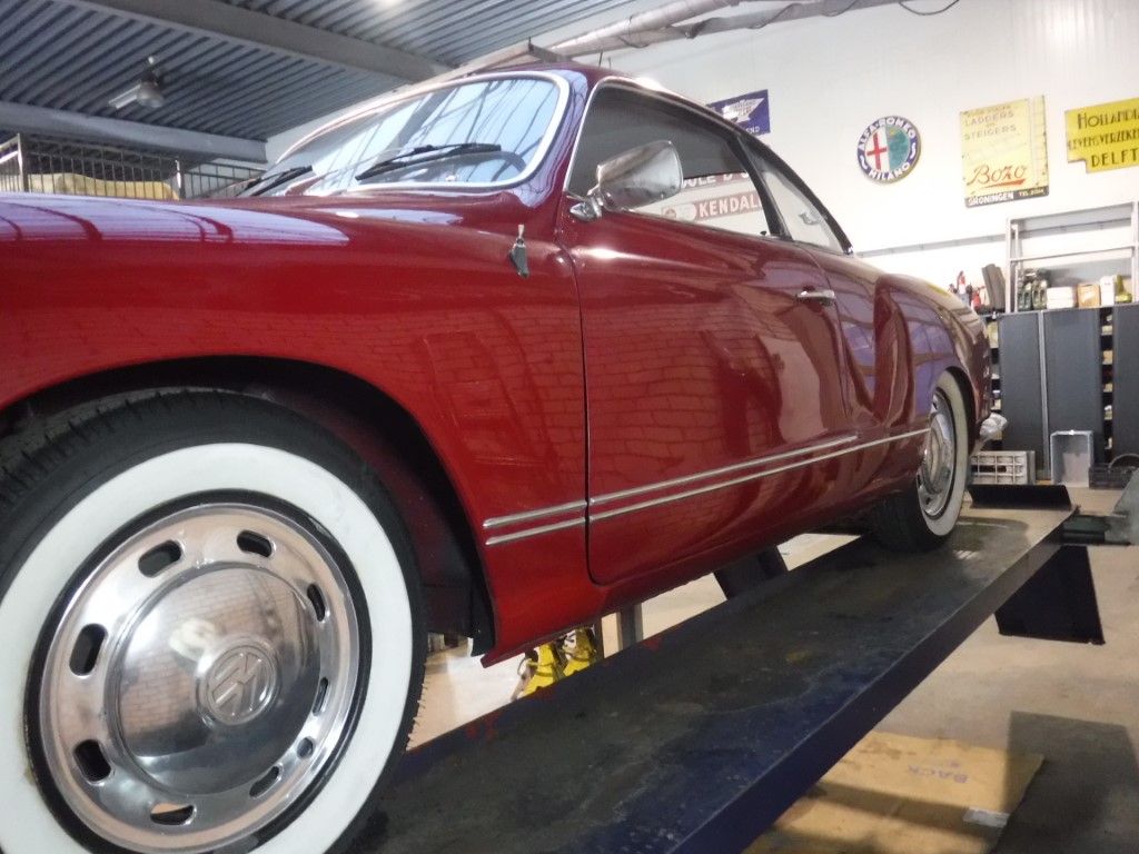 Volkswagen Karmann Ghia for sale | Volkswagen - Karmann Ghia Red - Image 41