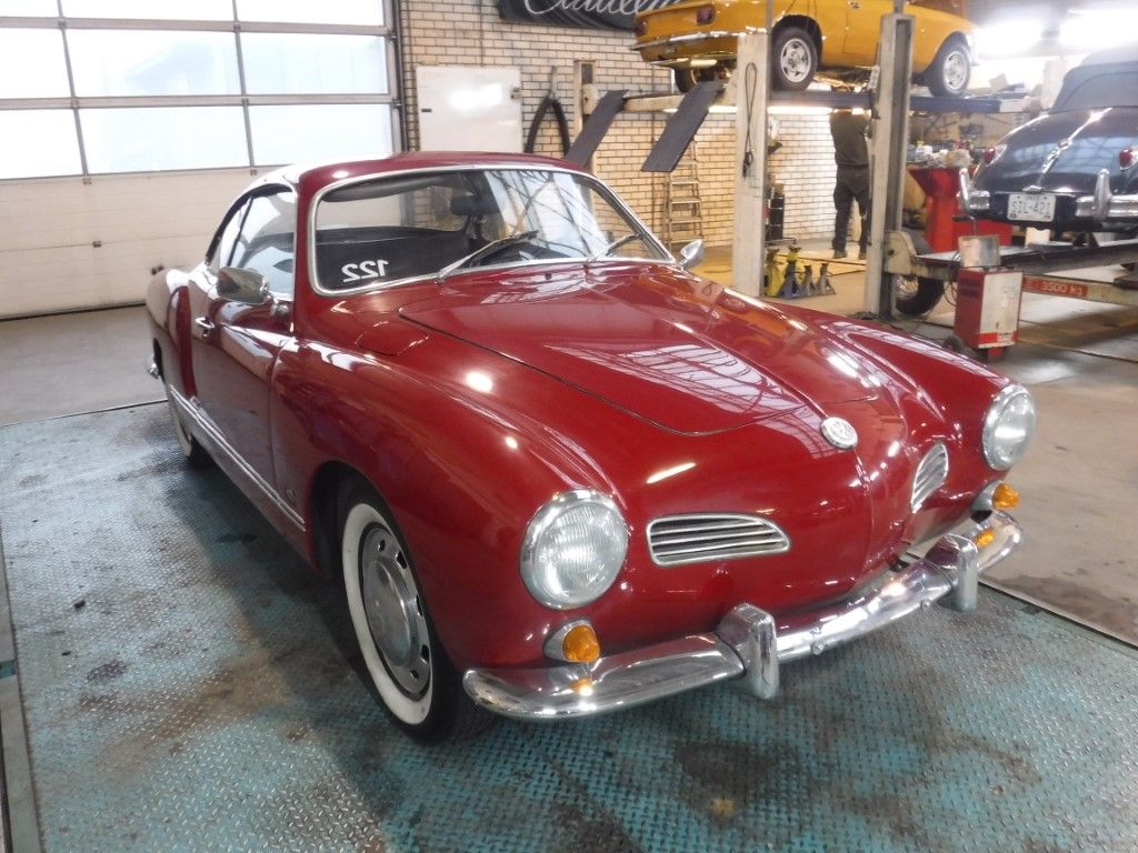 Volkswagen Karmann Ghia for sale | Volkswagen - Karmann Ghia Red