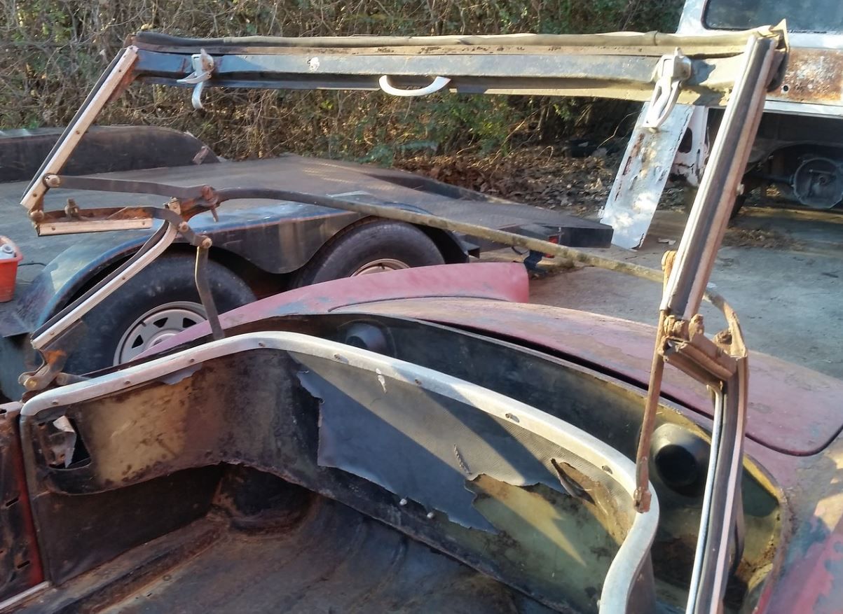 Fiat 1200 for sale | Fiat - 1200 TV to restore red - Image 4