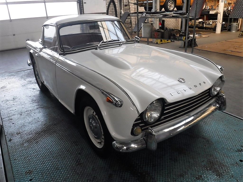 Triumph TR4A for sale | Triumph - TR4A surrey - Image 5