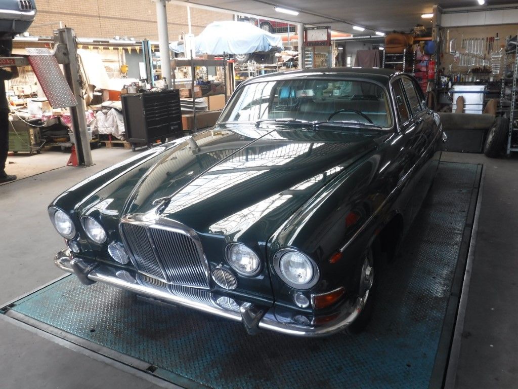 Jaguar 420G for sale | Jaguar - 420G Saloon no. 7776 - Image 35
