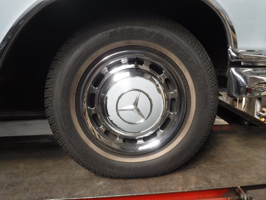 Mercedes-Benz Fintail (Heckflosse) for sale | Mercedes - 220 SE Coupe W111 - Image 65