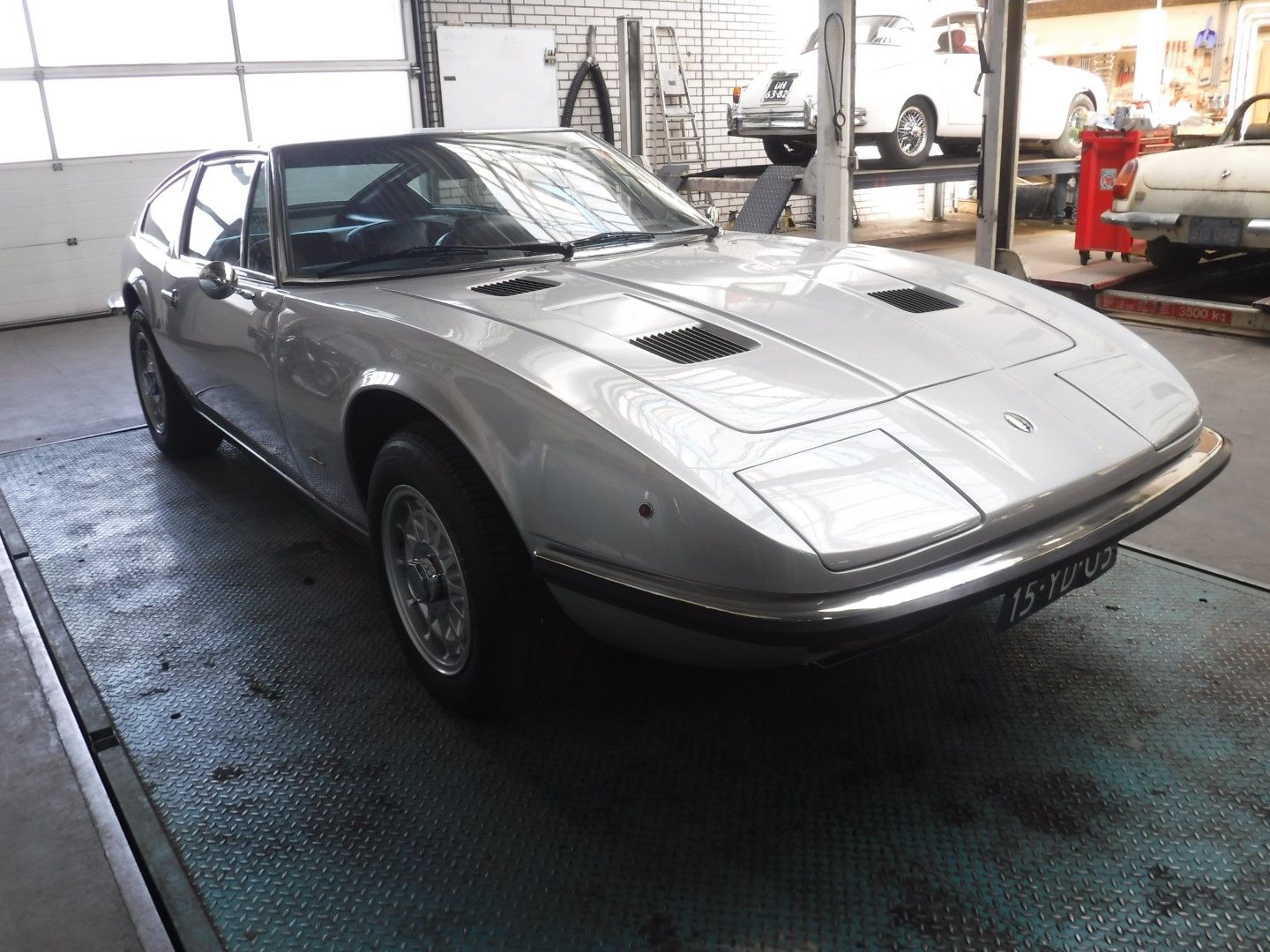 Maserati Indy for sale | Maserati - Indy 4.9 ltr silver - Image 7
