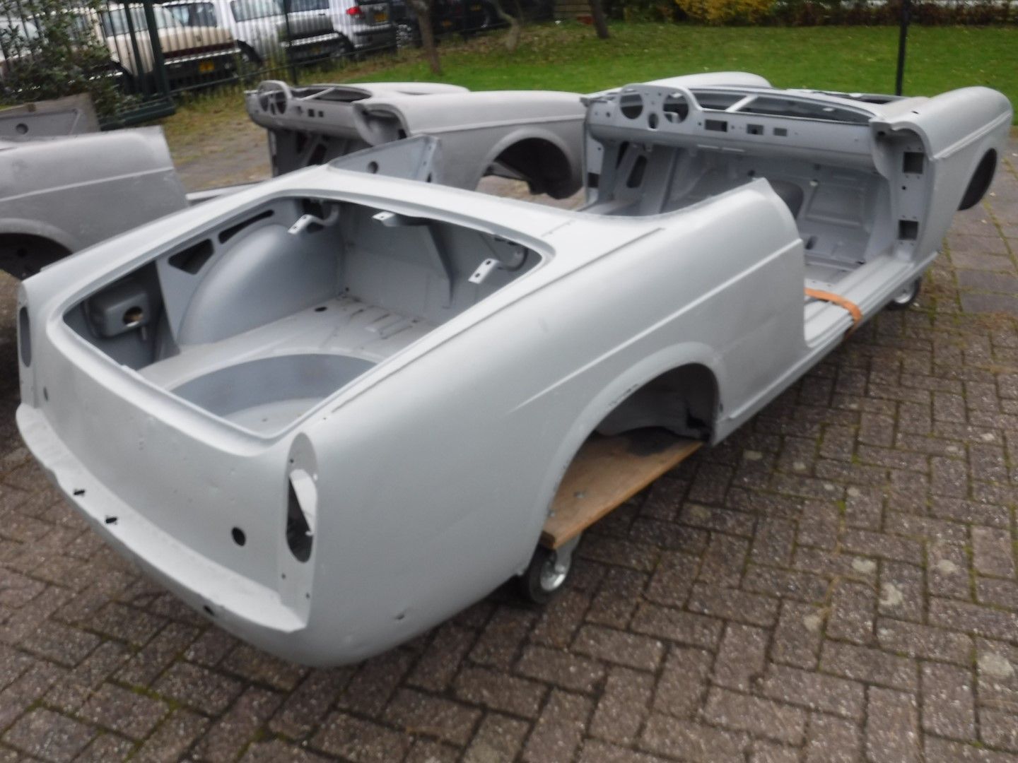 Fiat 1200 for sale | Fiat - 1200 Cabriolet body - Image 8