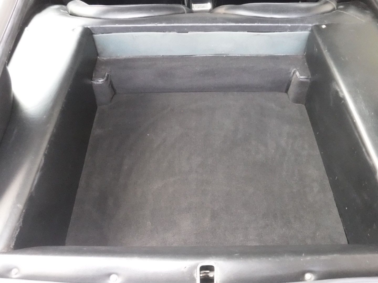 Maserati Indy for sale | Maserati - Indy 4.9 ltr silver - Image 76