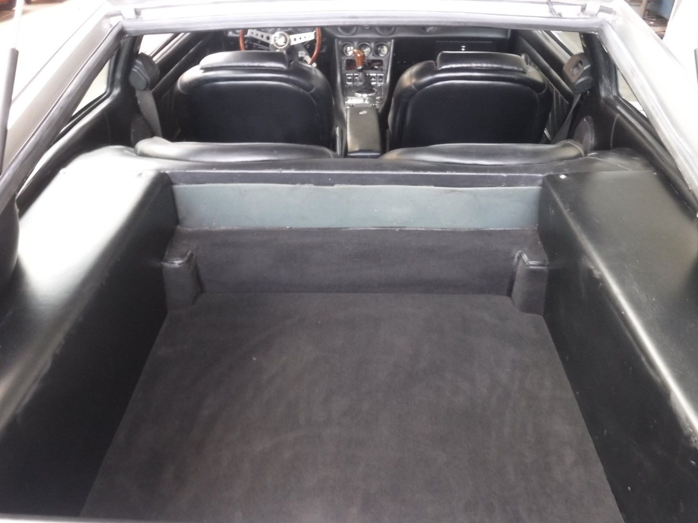 Maserati Indy for sale | Maserati - Indy 4.9 ltr silver - Image 77