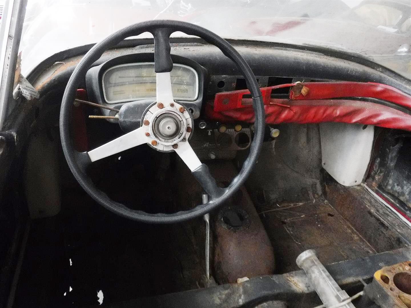 Fiat 1200 for sale | Fiat - 1200 TV to restore red - Image 7