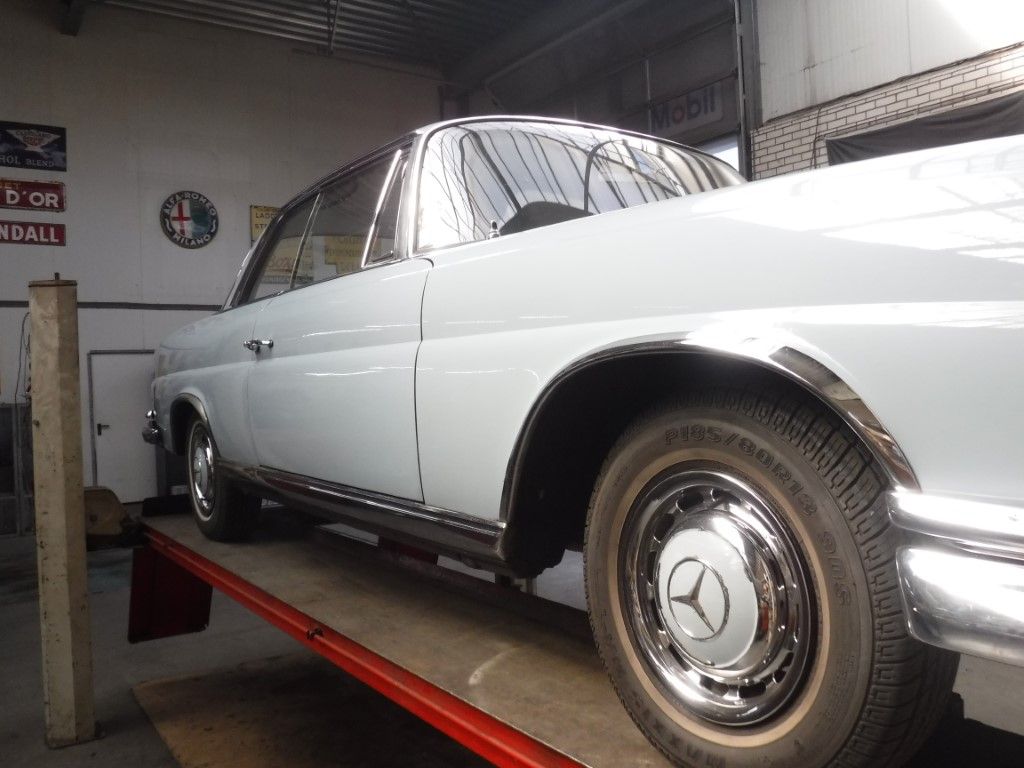 Mercedes-Benz Fintail (Heckflosse) for sale | Mercedes - 220 SE Coupe W111 - Image 84