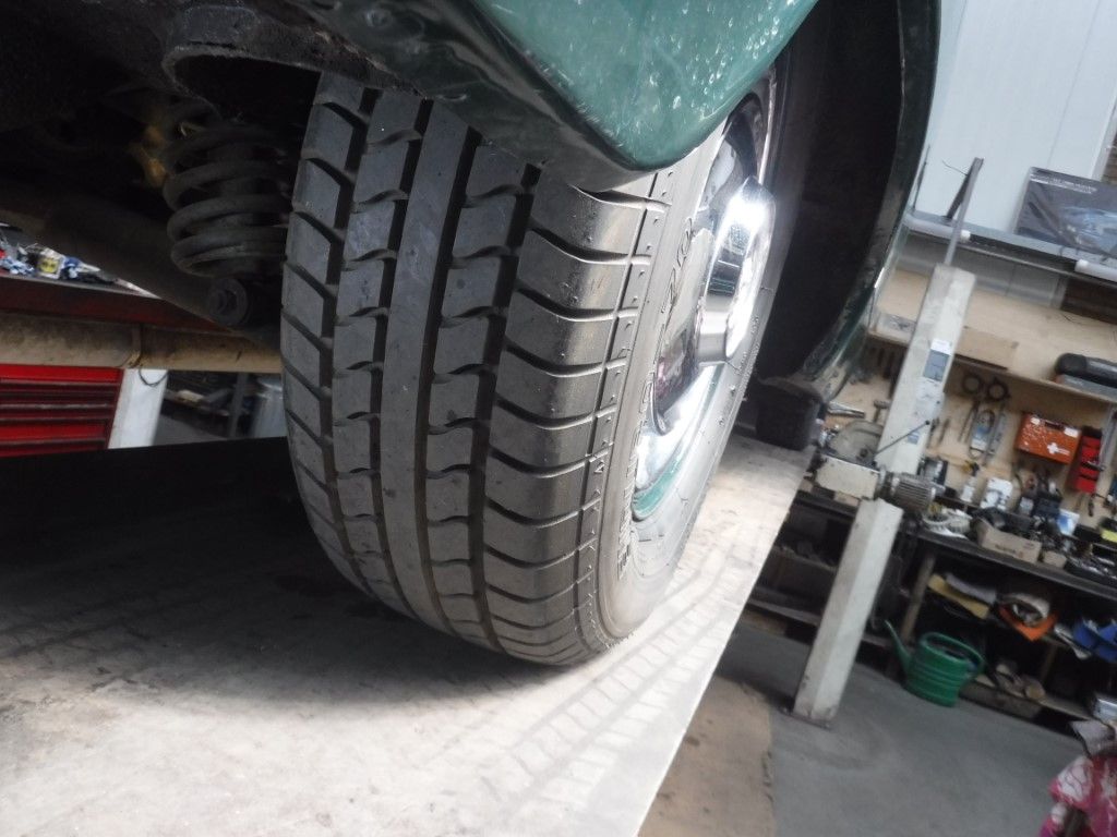 Jaguar 420G for sale | Jaguar - 420G Saloon no. 7776 - Image 86