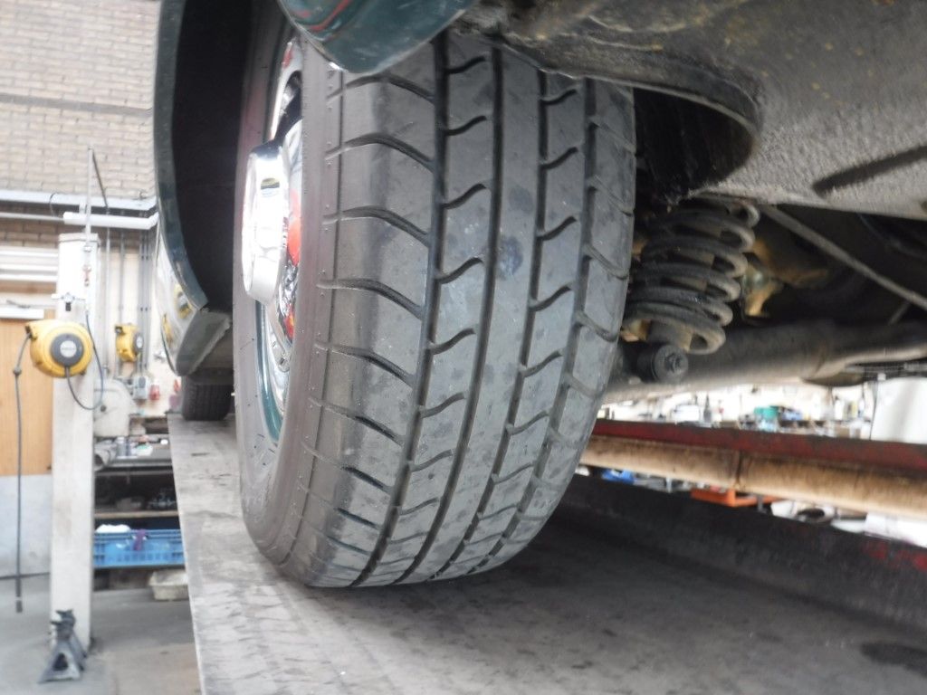 Jaguar 420G for sale | Jaguar - 420G Saloon no. 7776 - Image 87