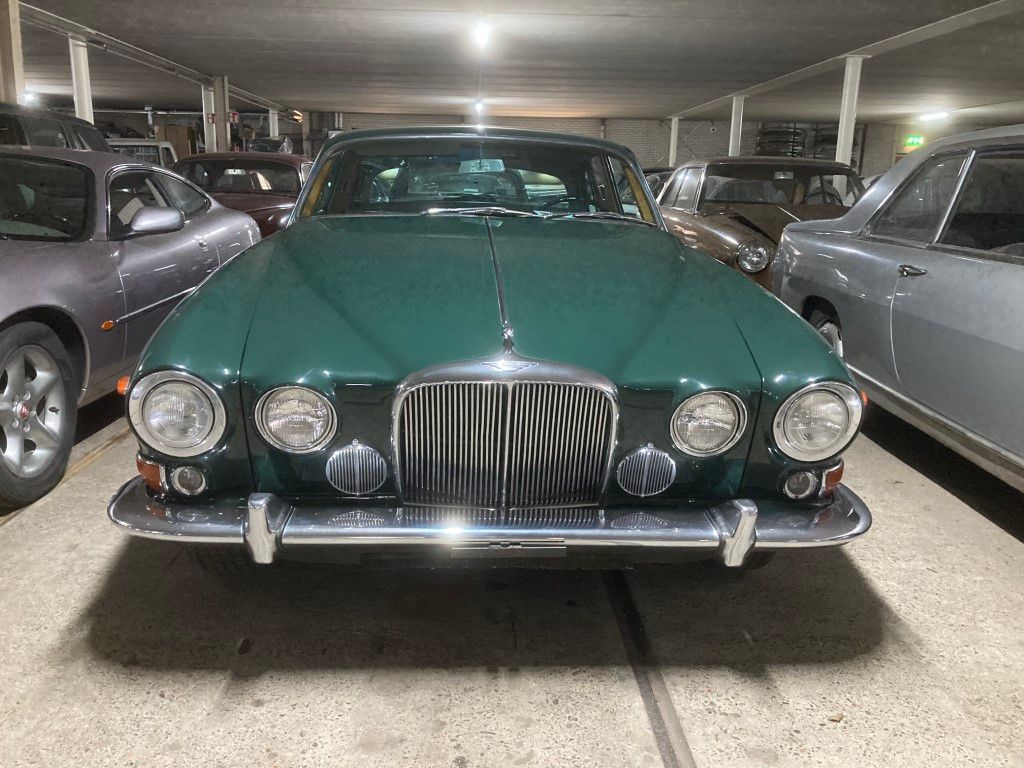 Jaguar 420G for sale | Jaguar - 420G Saloon no. 7776 - Image 89