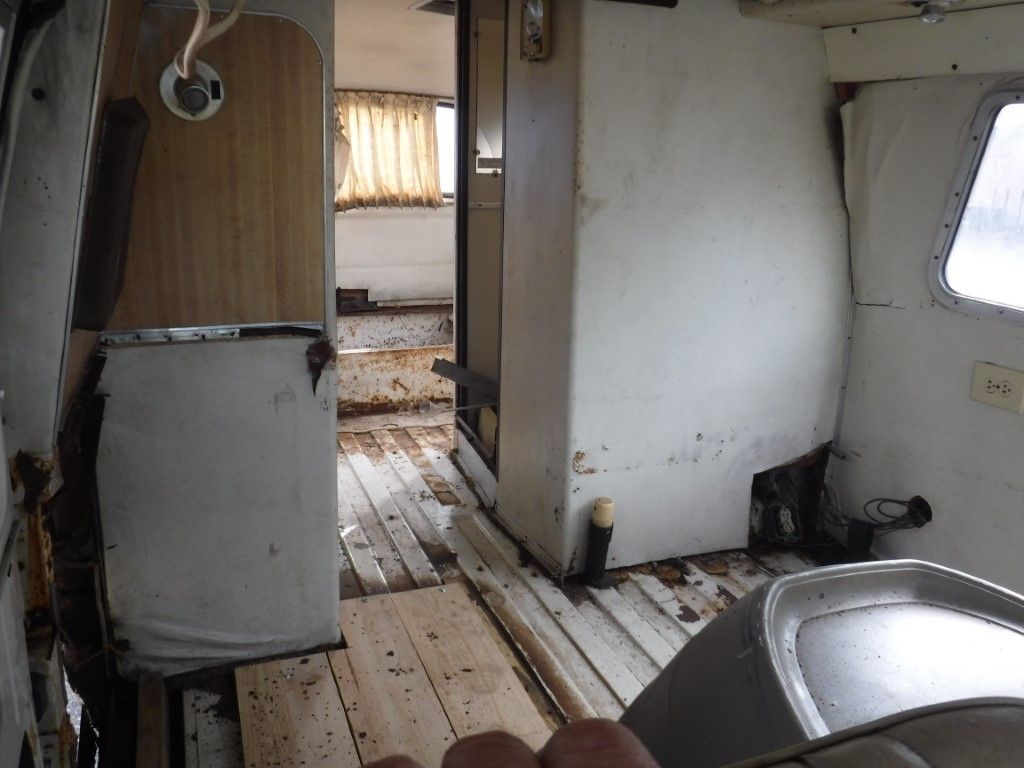 Dodge Tradesman for sale | Dodge - Camper - Image 9