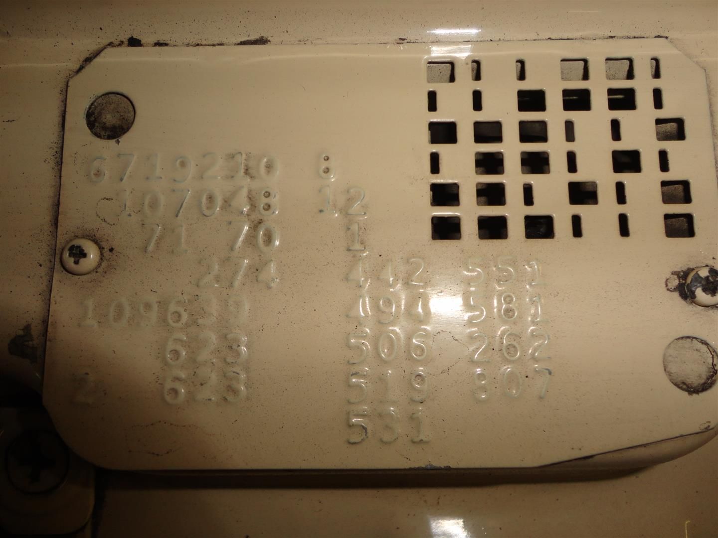 Mercedes-Benz SL for sale | Mercedes - 560 SL Creme - Image 24