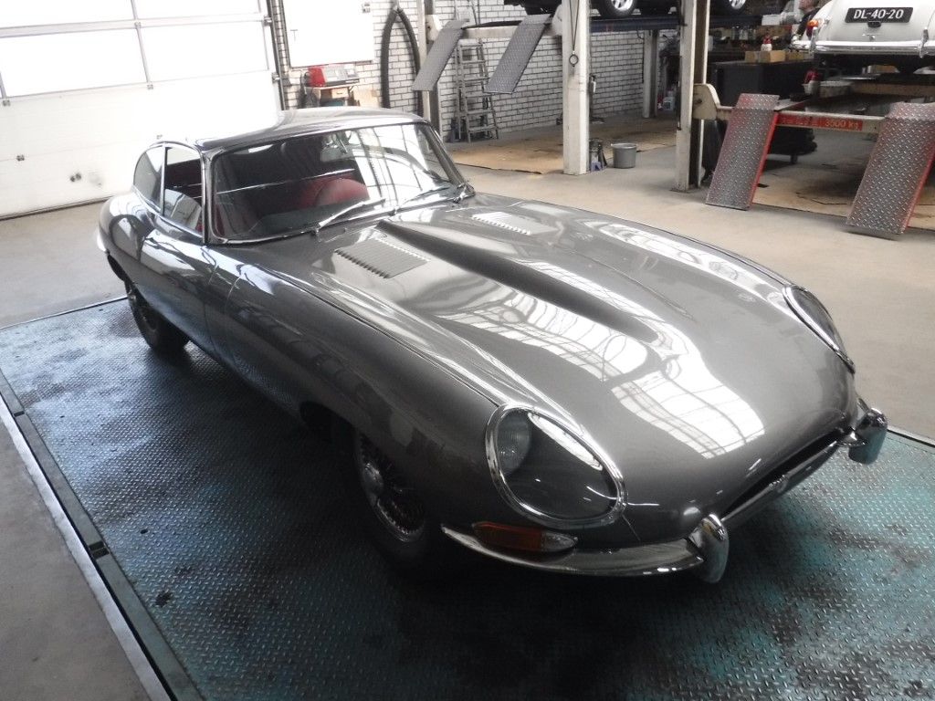 Jaguar E-Type for sale | Jaguar - 1 ste serie E-type 1962 - Image 82