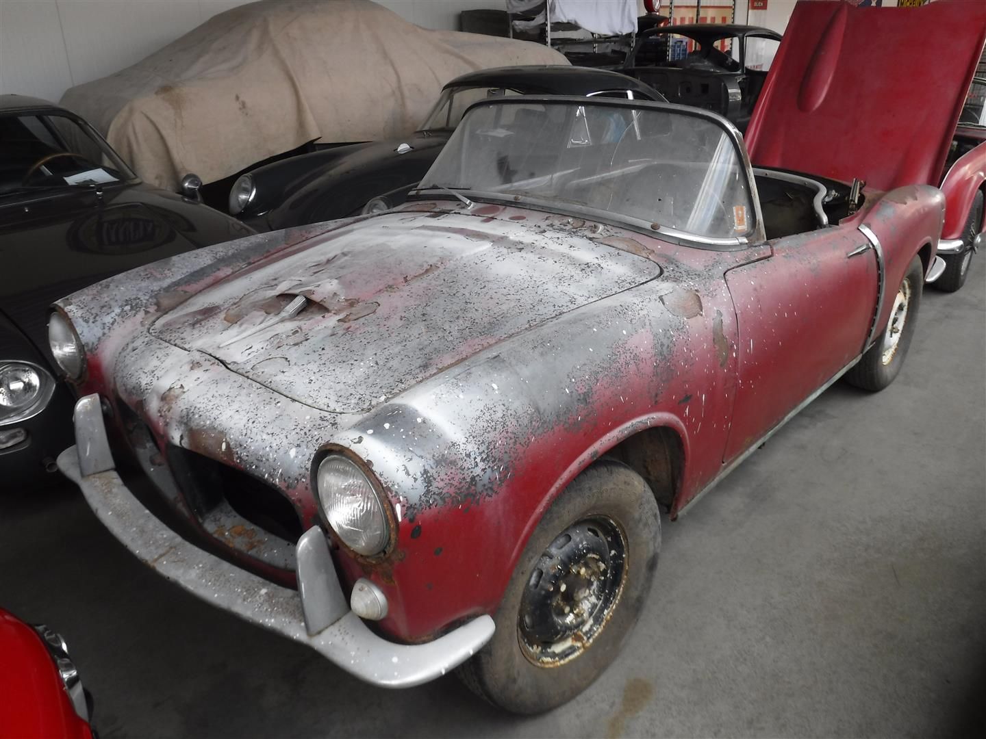 Fiat 1200 for sale | Fiat - 1200 TV to restore red - Image 9