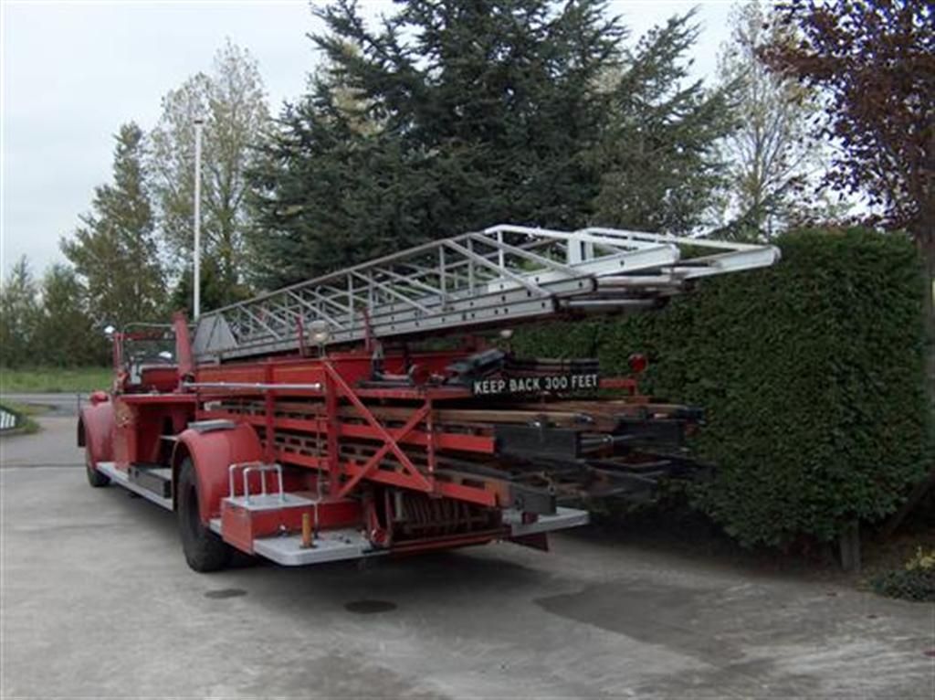 American La France Ladder Chief for sale | Fire Trucks - American la france - Image 15