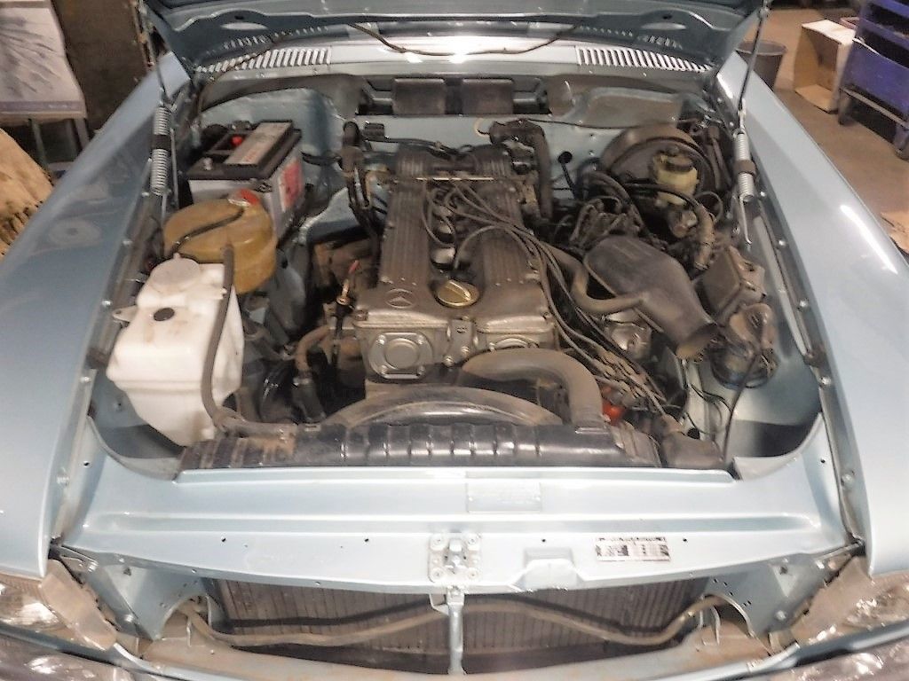 Mercedes-Benz SL for sale | Mercedes - 280SL type W107 blue - Image 10