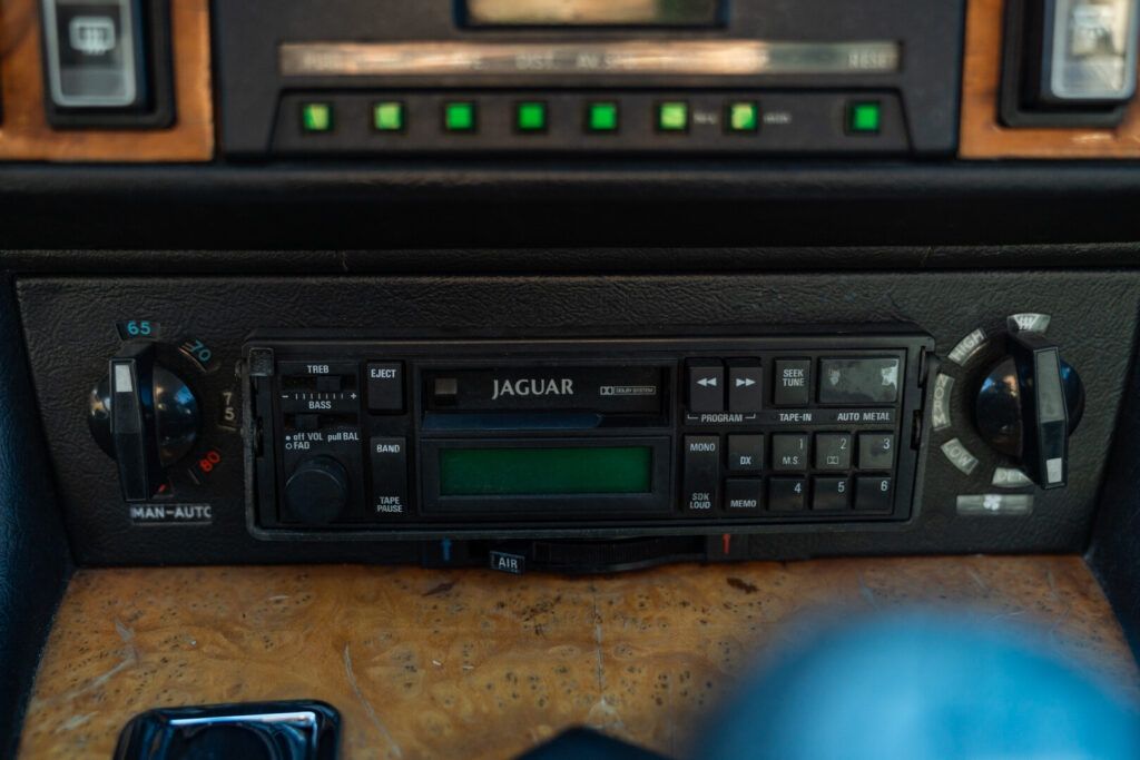 Jaguar XJ-S/XJS for sale | 1990 JAGUAR XJS 3.6 - Image 36