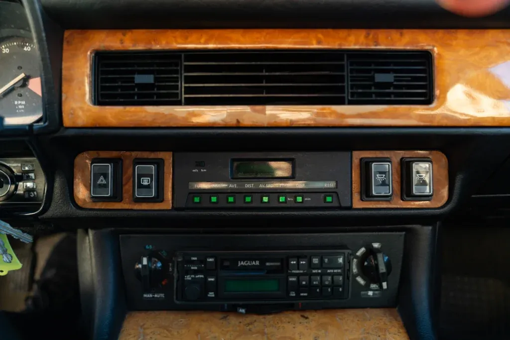 Jaguar XJ-S/XJS for sale | 1990 JAGUAR XJS 3.6 - Image 40