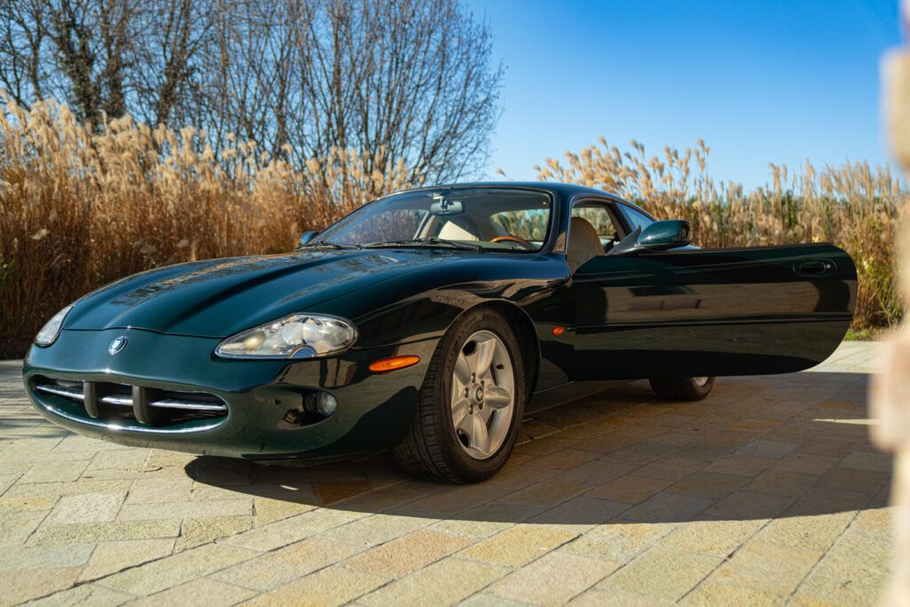 Jaguar XK8 for sale | 1998 JAGUAR XK8 - Image 9