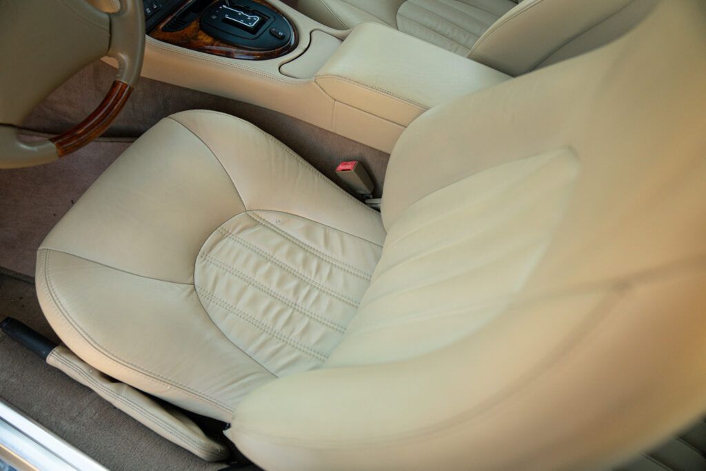 Jaguar XK8 for sale | 1998 JAGUAR XK8 - Image 23