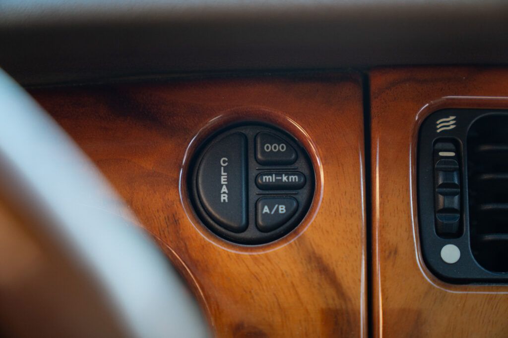 Jaguar XK8 for sale | 1998 JAGUAR XK8 - Image 34