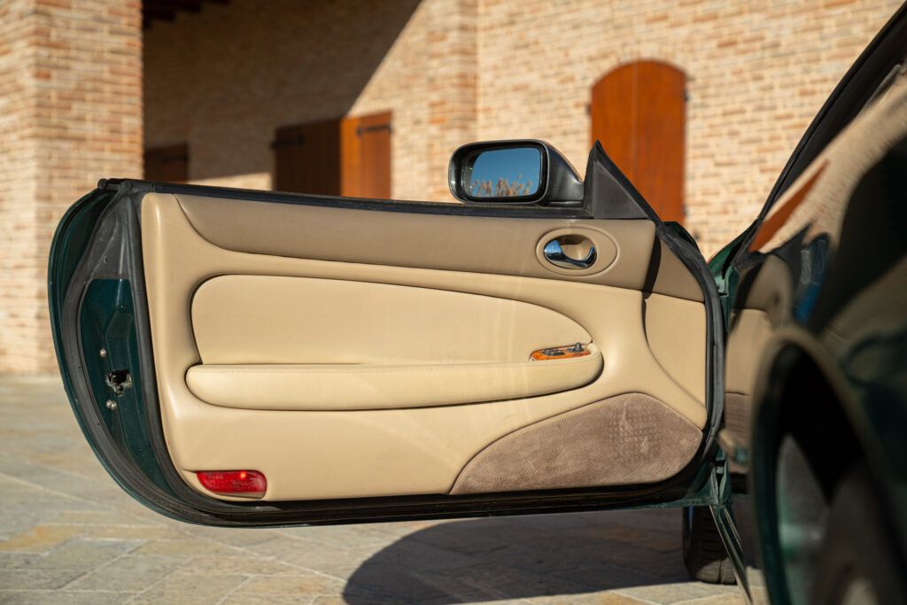 Jaguar XK8 for sale | 1998 JAGUAR XK8 - Image 45