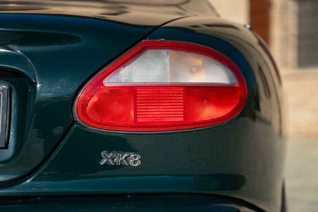 Jaguar XK8 for sale | 1998 JAGUAR XK8 - Image 14