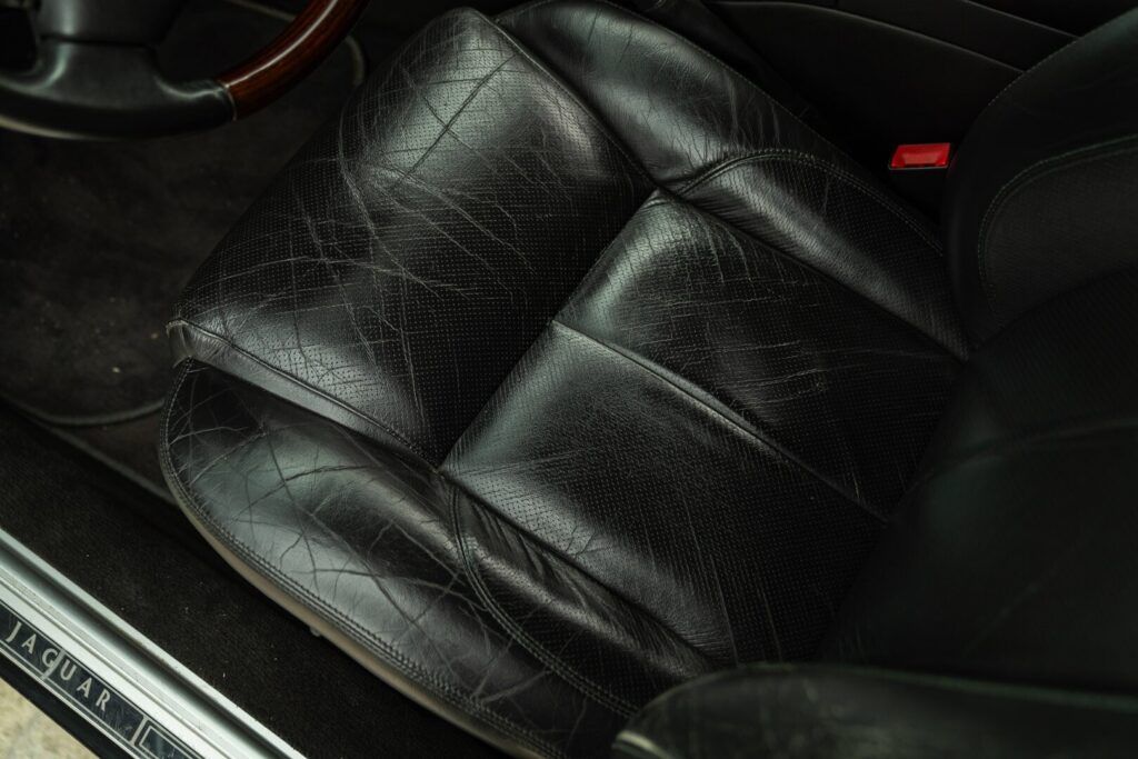Jaguar XJ for sale | 2000 JAGUAR XJR - Image 56