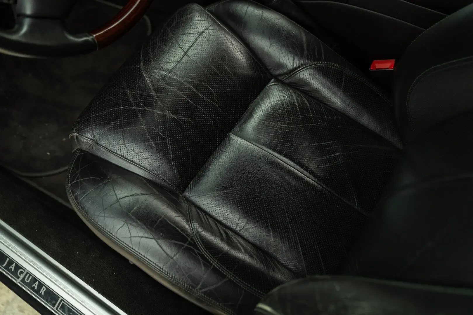 Jaguar XJ for sale | 2000 JAGUAR XJR - Image 56