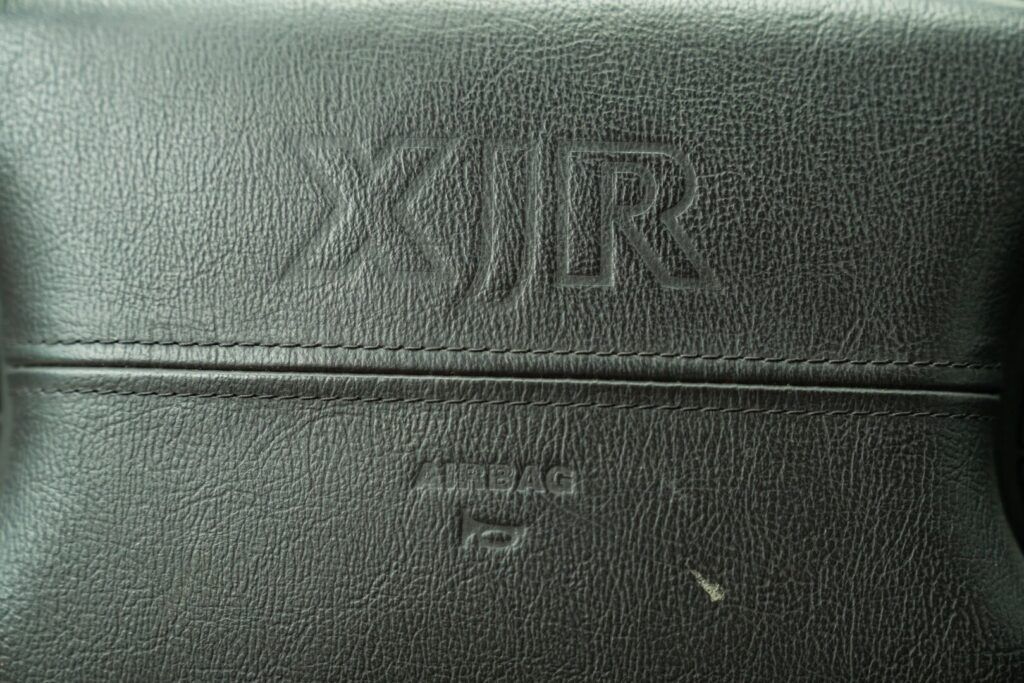 Jaguar XJ for sale | 2000 JAGUAR XJR - Image 62