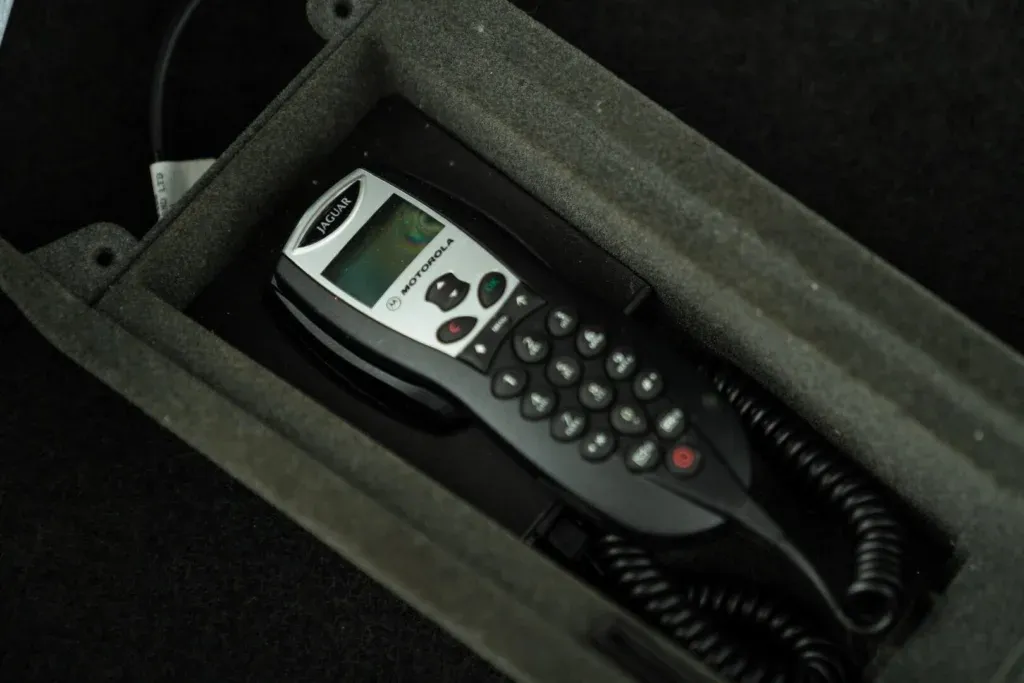 Jaguar XJ for sale | 2000 JAGUAR XJR - Image 67