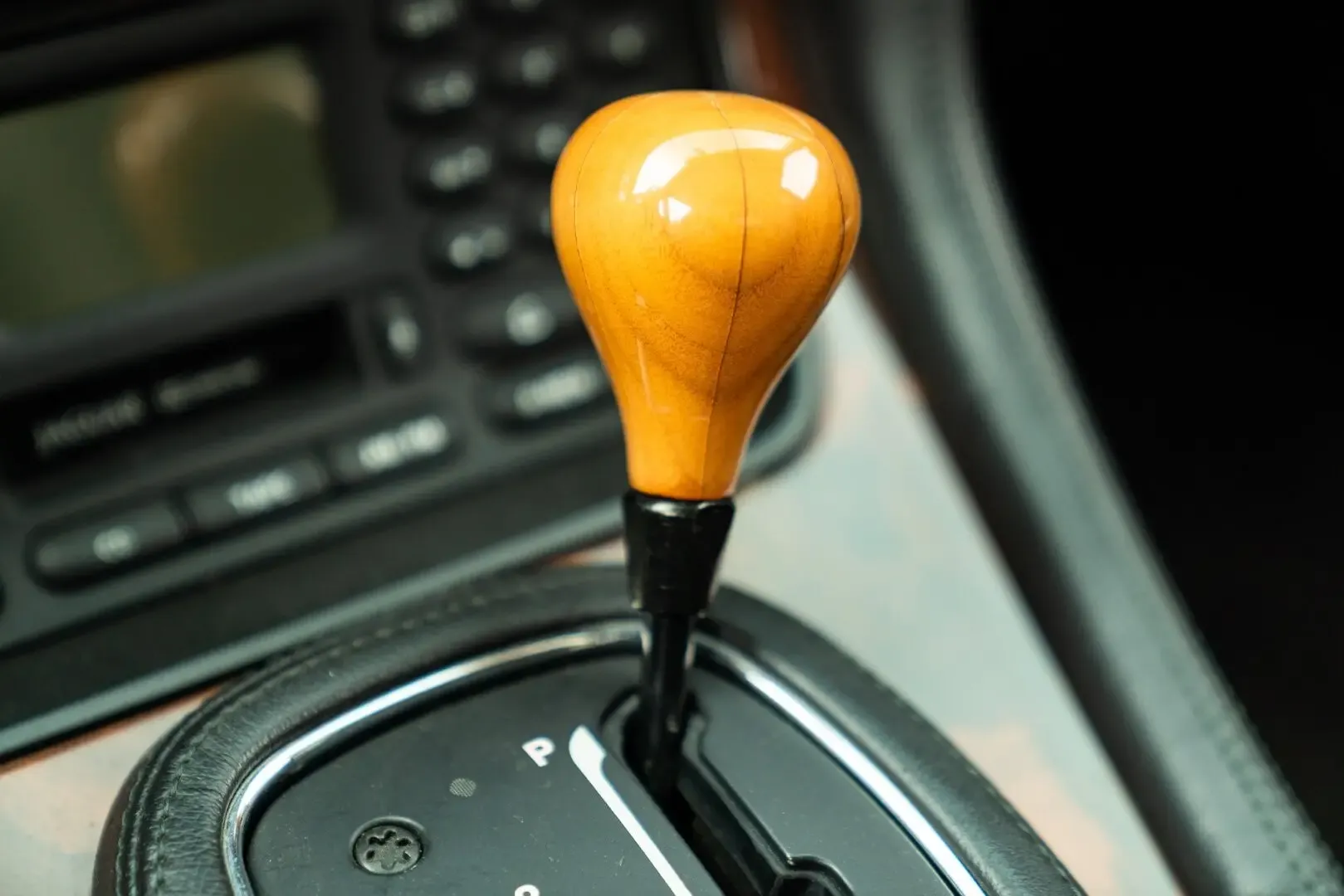 Jaguar XJ for sale | 2000 JAGUAR XJR - Image 40