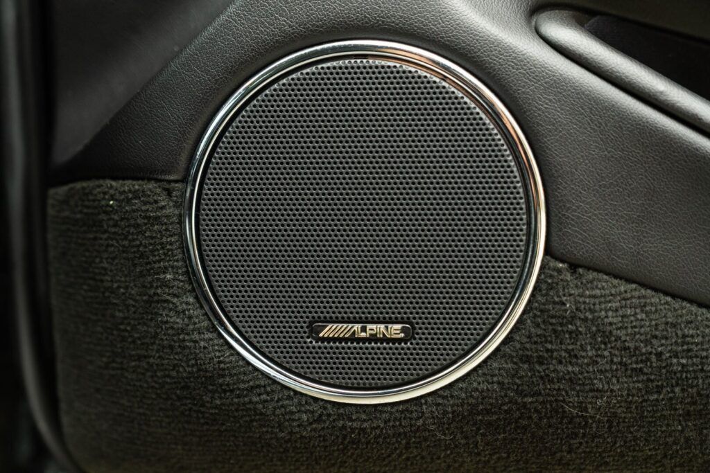 Jaguar XJ for sale | 2000 JAGUAR XJR - Image 48