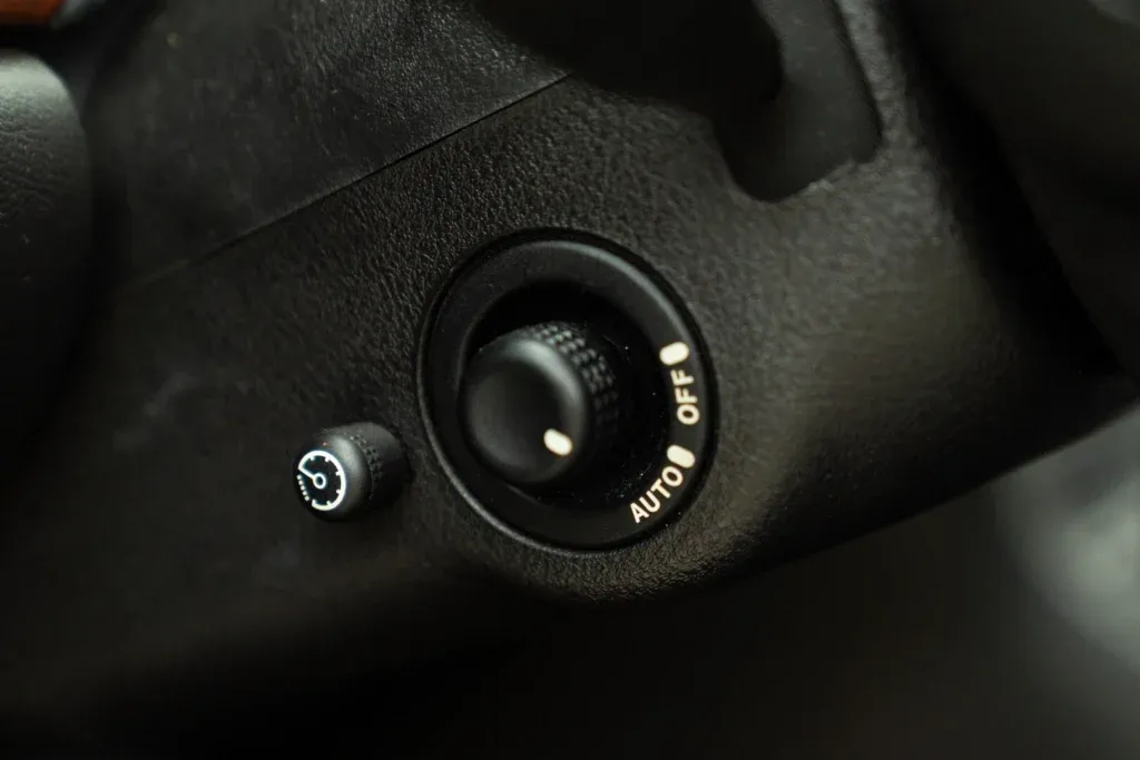 Jaguar XJ for sale | 2000 JAGUAR XJR - Image 50