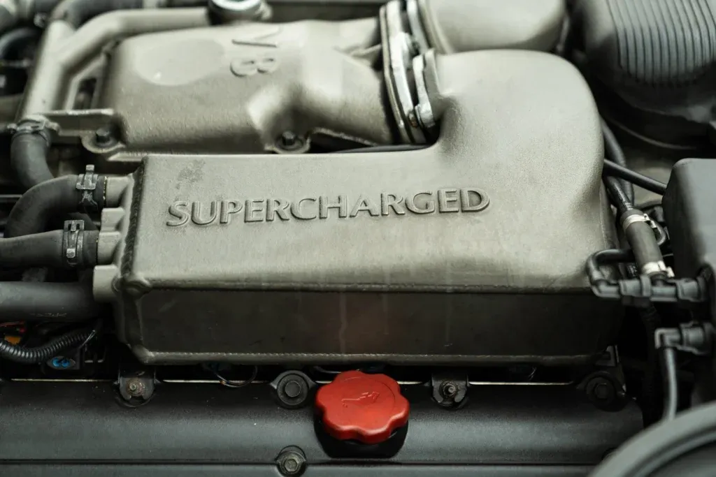 Jaguar XJ for sale | 2000 JAGUAR XJR - Image 71