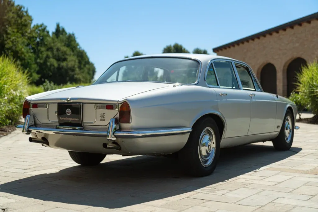 Jaguar XJ6 for sale | 1970 JAGUAR XJ6 4.2 - Image 6