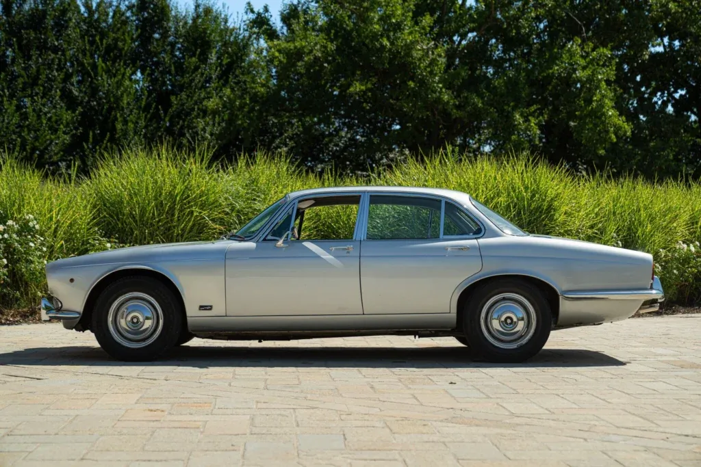 Jaguar XJ6 for sale | 1970 JAGUAR XJ6 4.2 - Image 13