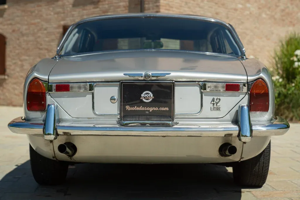 Jaguar XJ6 for sale | 1970 JAGUAR XJ6 4.2 - Image 16