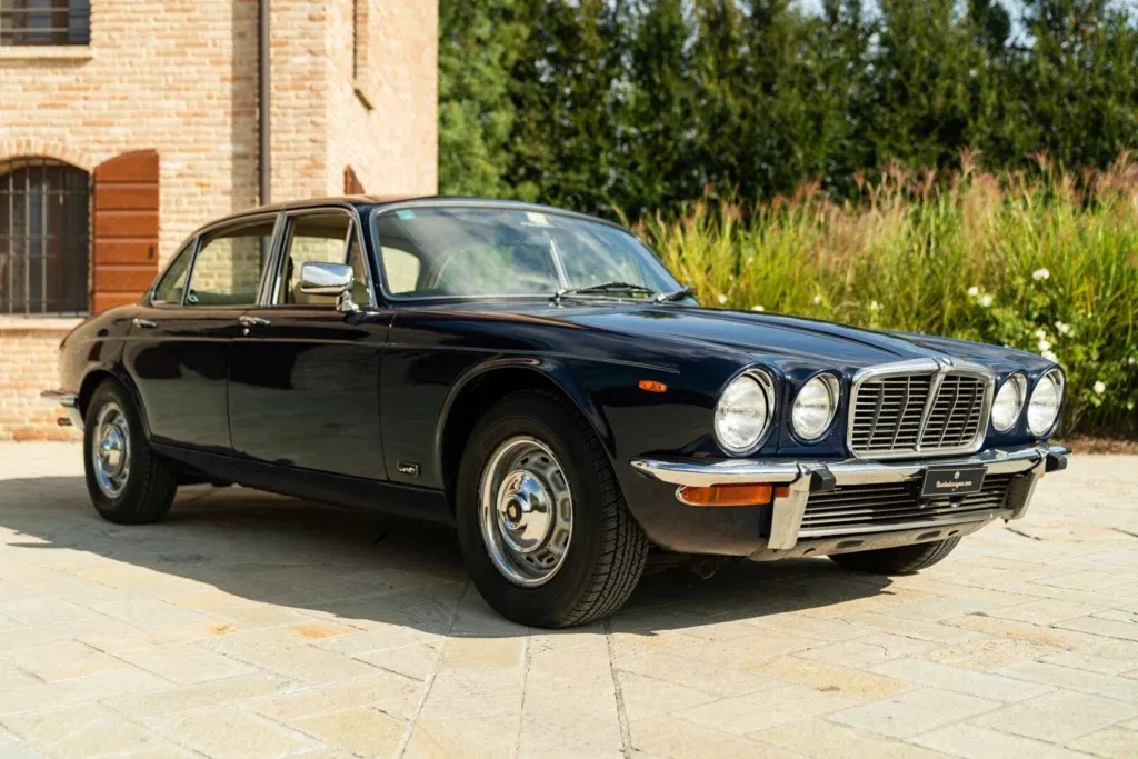 Jaguar XJ for sale | 1978 JAGUAR XJ6 4.2 - Image 2