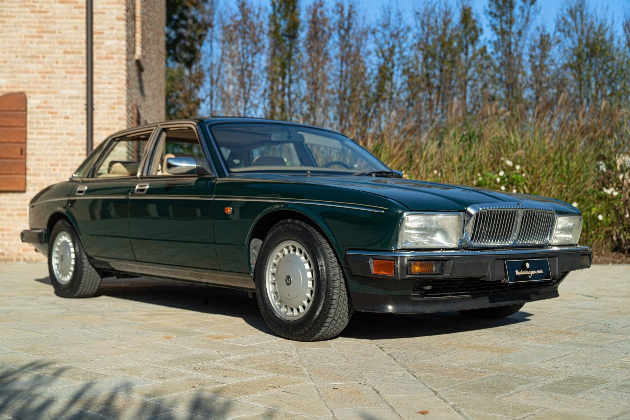 Daimler Sovereign for sale | 1991 DAIMLER XJ 40 - Image 2