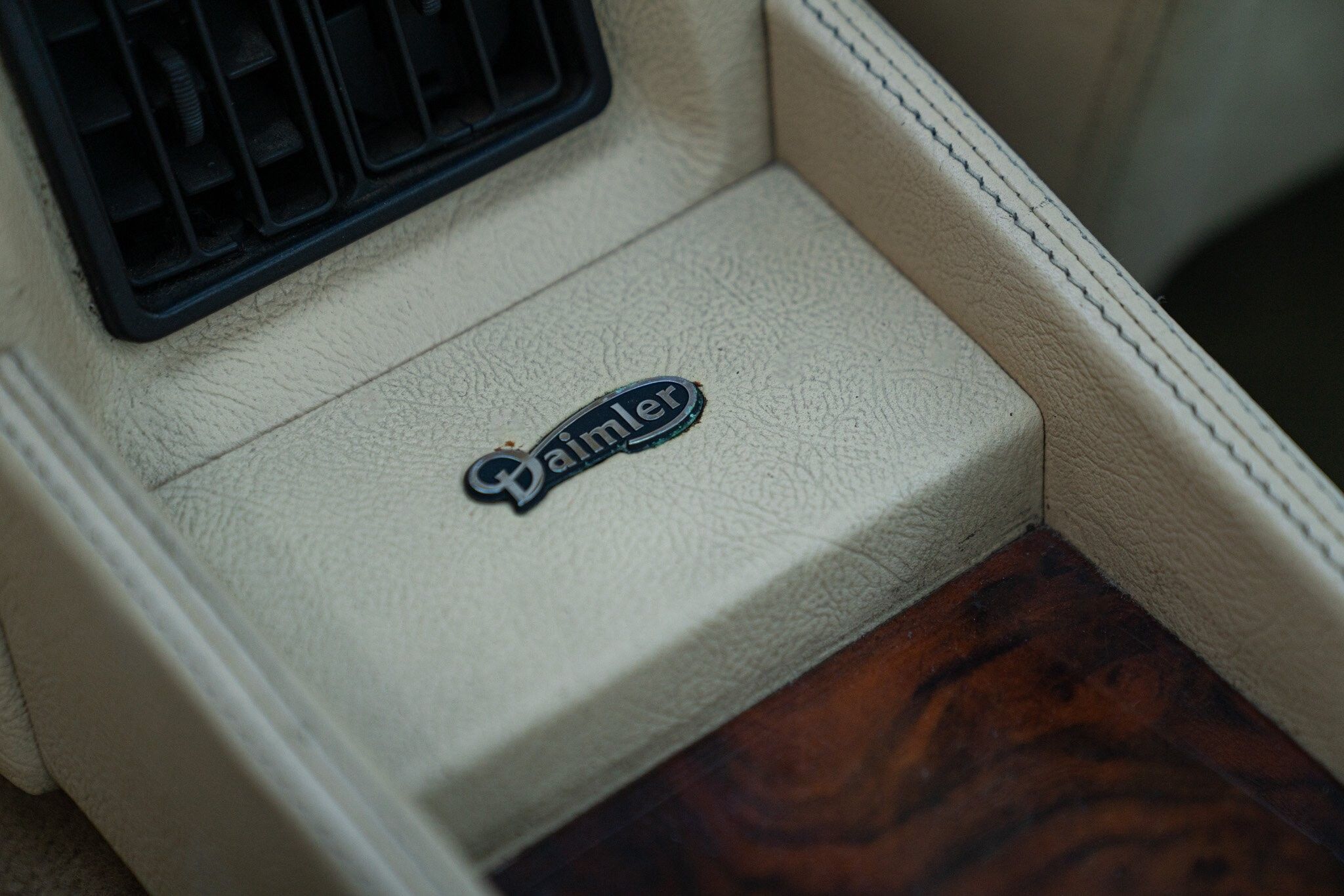 Daimler Sovereign for sale | 1991 DAIMLER XJ 40 - Image 52