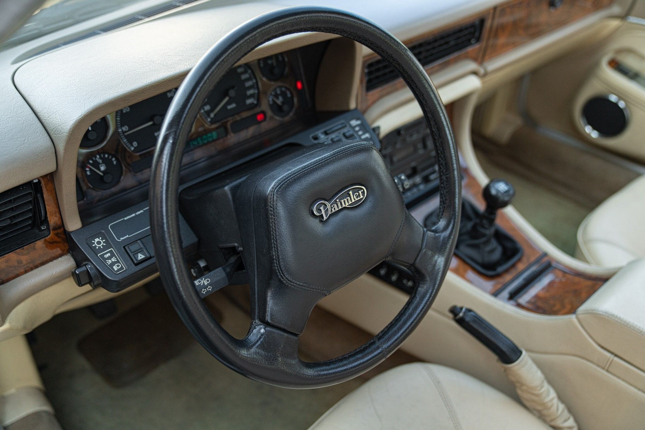 Daimler Sovereign for sale | 1991 DAIMLER XJ 40 - Image 39