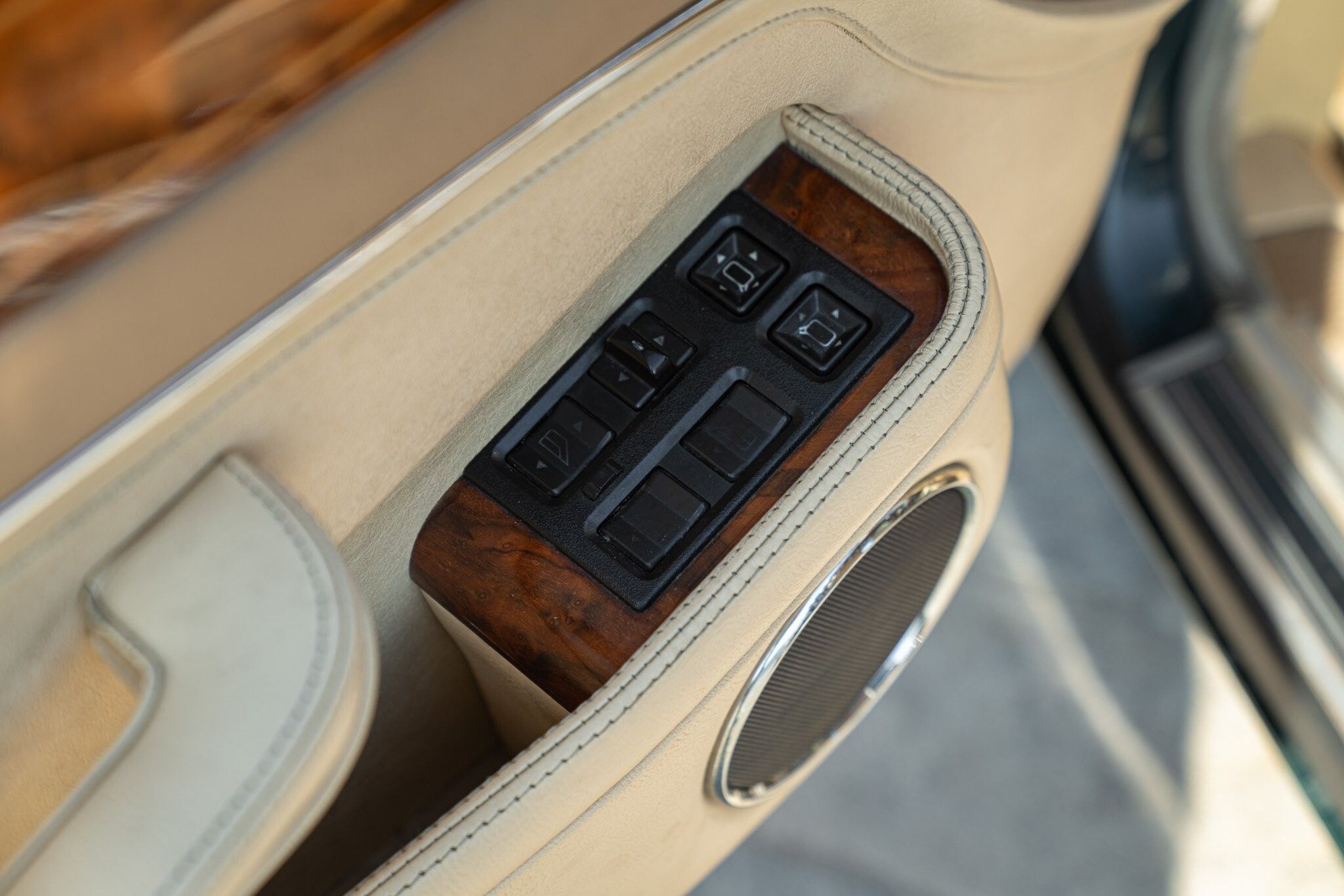 Daimler Sovereign for sale | 1991 DAIMLER XJ 40 - Image 44