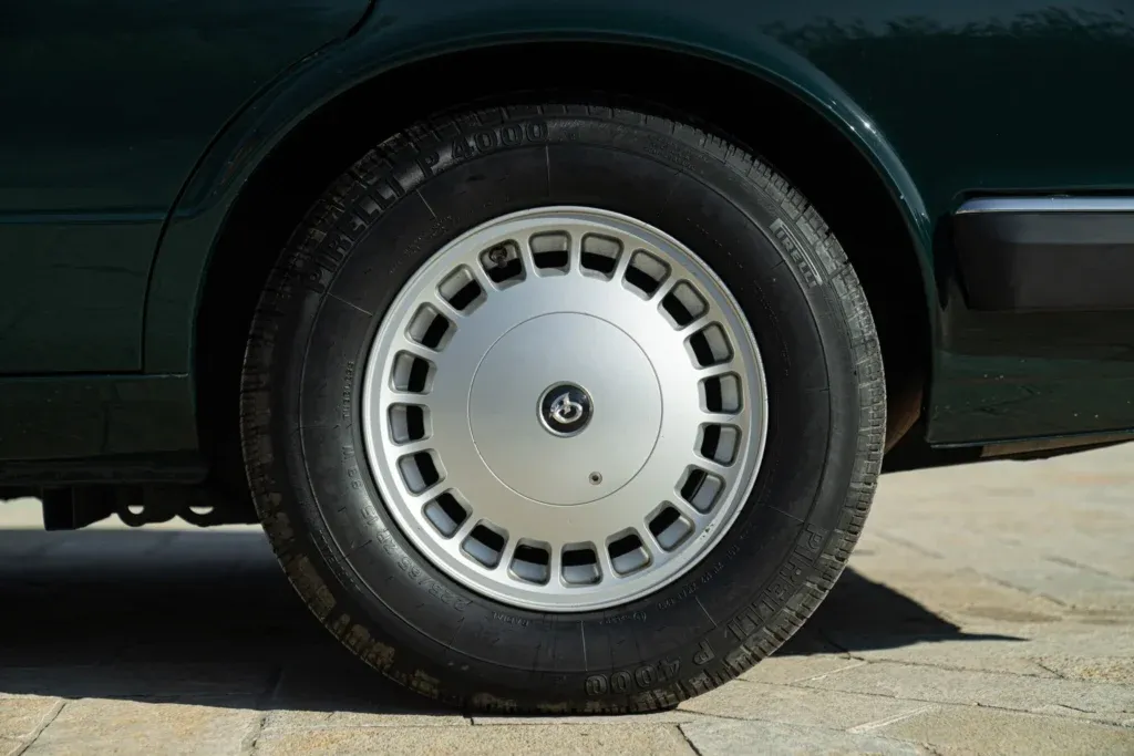 Daimler Sovereign for sale | 1991 Daimler XJ 40 - Image 26