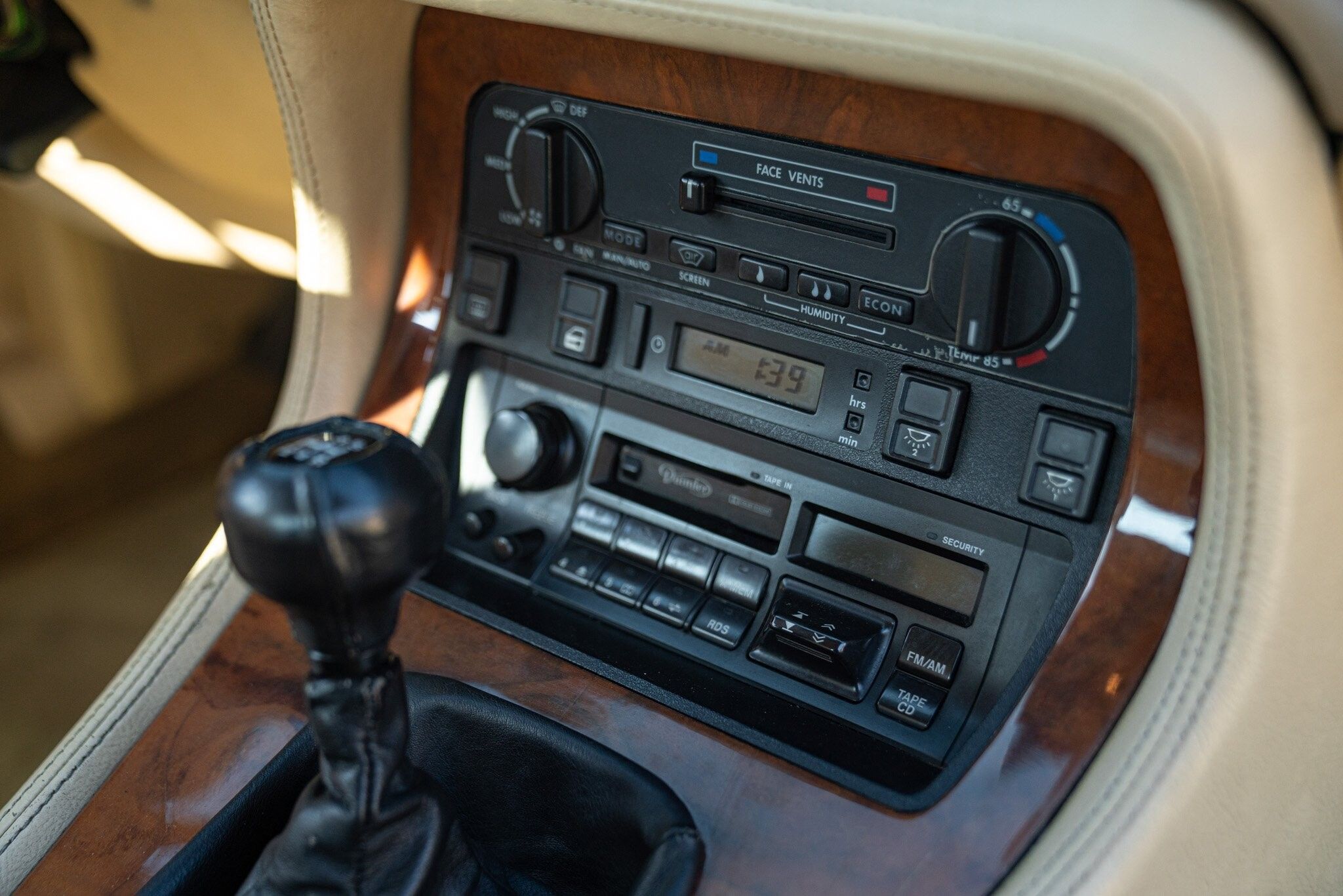 Daimler Sovereign for sale | 1991 DAIMLER XJ 40 - Image 70