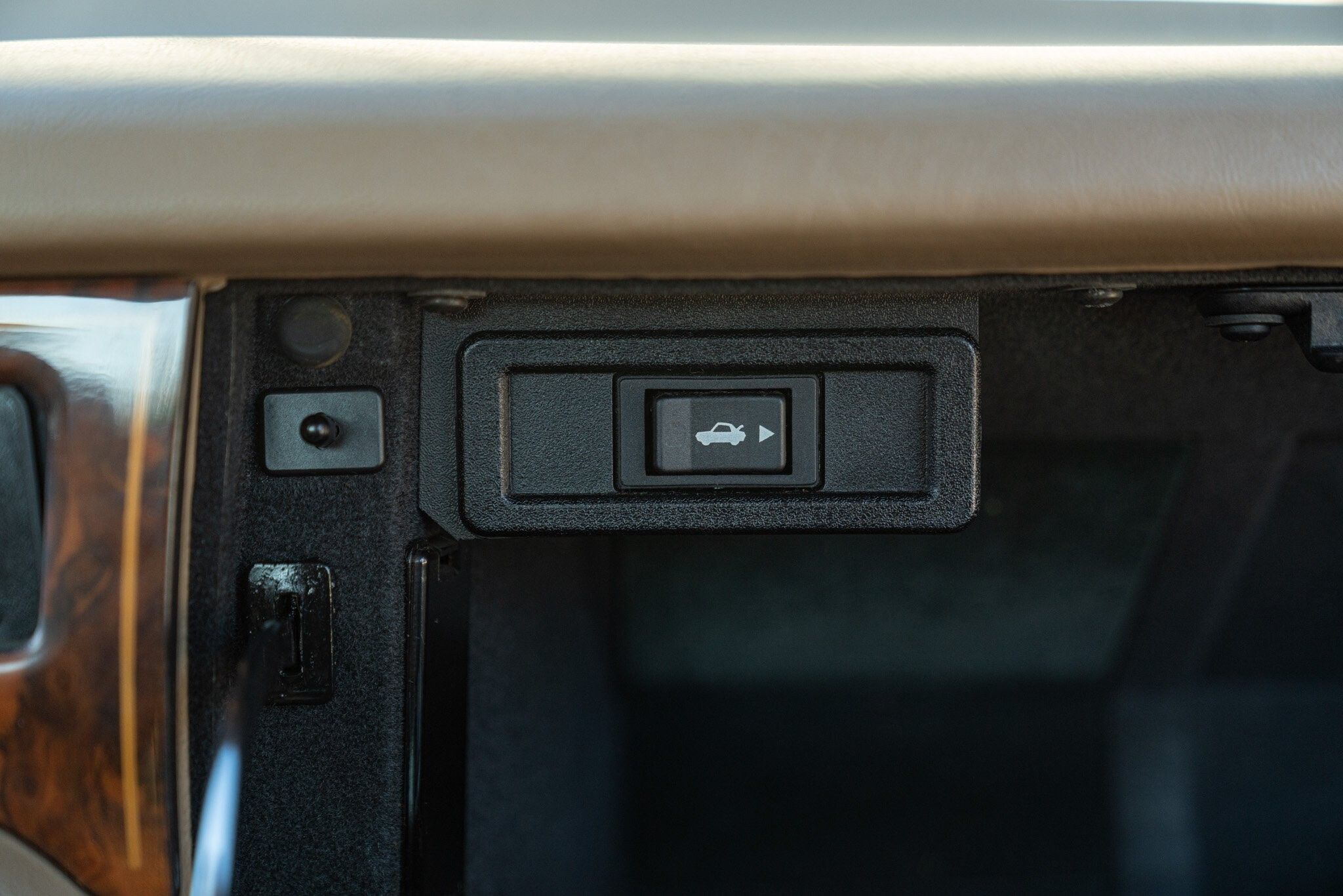 Daimler Sovereign for sale | 1991 DAIMLER XJ 40 - Image 74