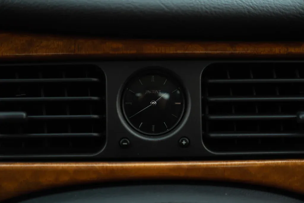 Jaguar XJ8 for sale | 1997 JAGUAR XJ8 3.2 - Image 48