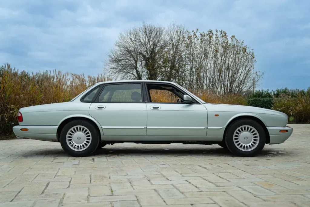 Jaguar XJ8 for sale | 1997 JAGUAR XJ8 3.2 - Image 13